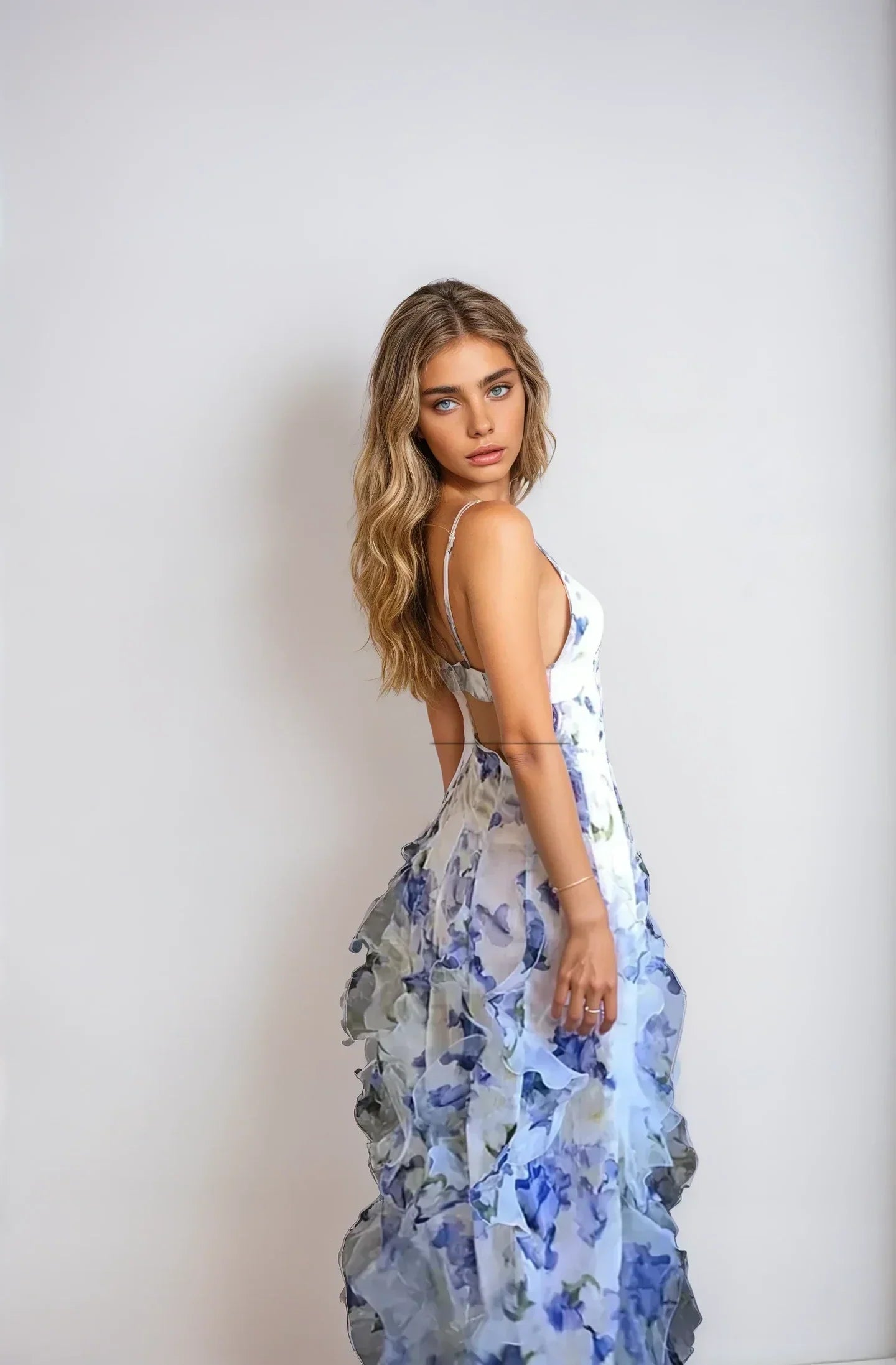 Lang Kjole Blomsterprint Justerbare Stropper Elegant | Alvéra