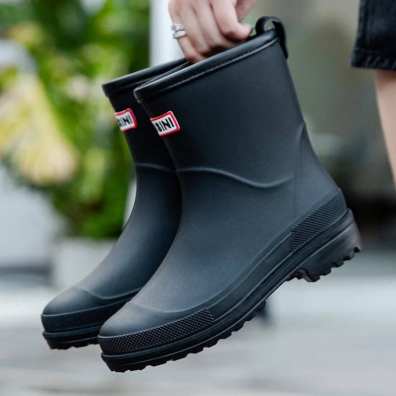 Ankelstøvler til kvinder i PVC med slip-on design og lukket tå | Amélie