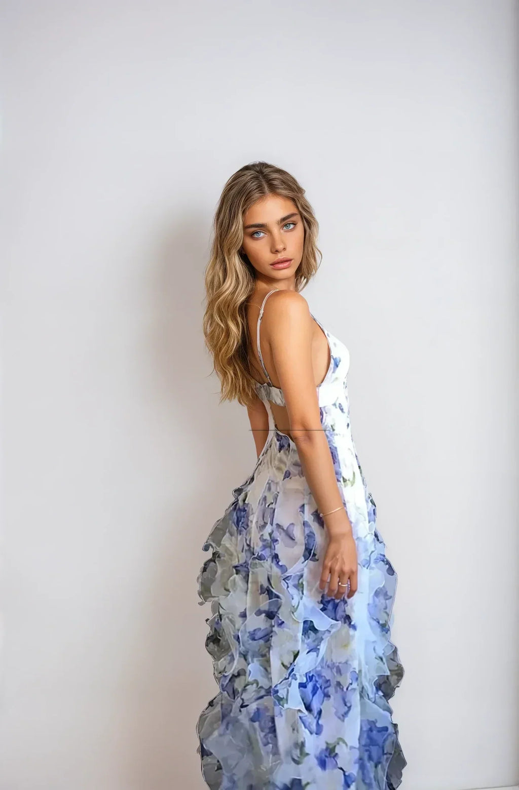 Lang Kjole Blomsterprint Justerbare Stropper Elegant | Alvéra