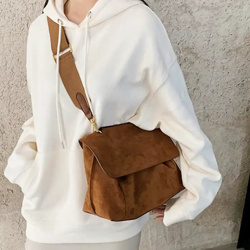 Crossbody taske rummelig læder justerbar daglig | Lorenzo