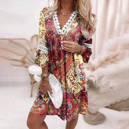Mini Kjole Blomsterprint Oversized og v-udskaering | Luciana
