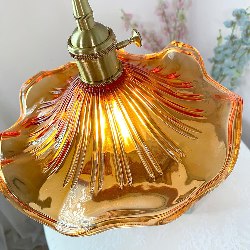 Pendellampe Hibiscus Glasdesign med tidløs elegance | Floravia