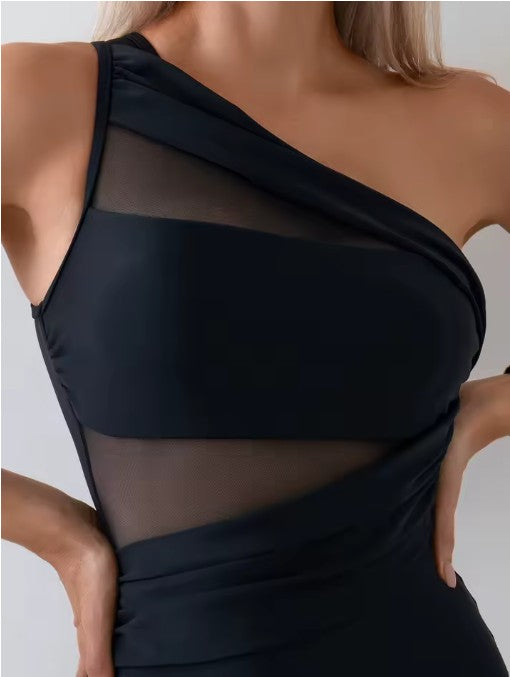 Badedragt asymmetrisk mesh shaping pushup | Selvara