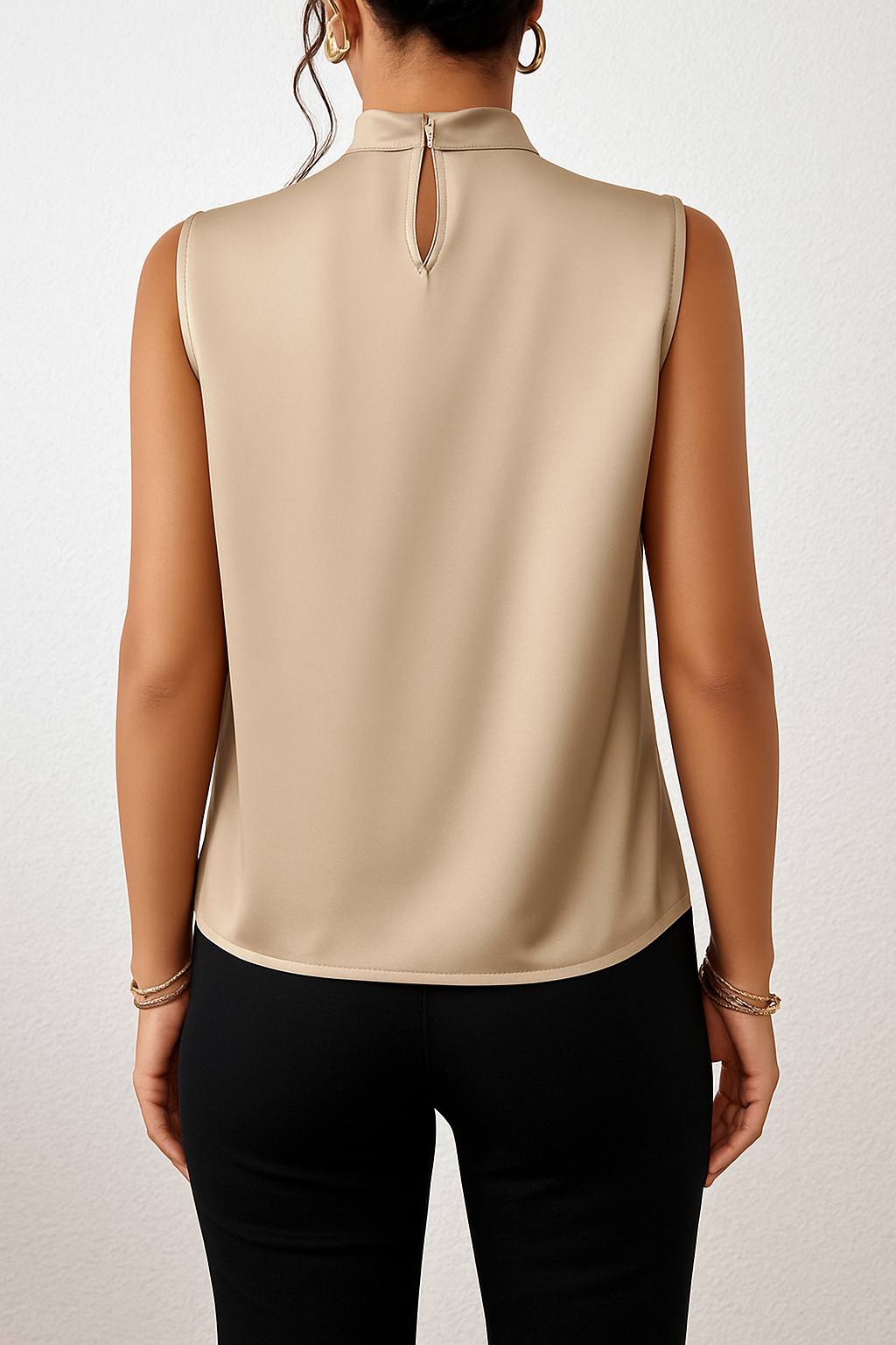 Sateng Bluse Med Drejet Hals Elegant Ærmeløs | Bria