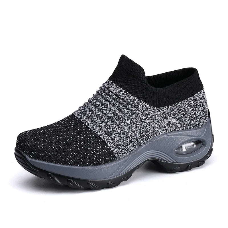 Praktiske slip-on damesko i mesh med gummiydersål | Velise