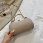 Elegant skuldertaske i PU-læder med kæderem | Isadora
