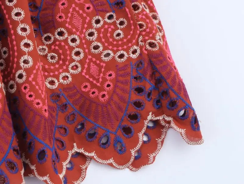Top og Nederdel Broderet Boho Sommersæt | Camelia