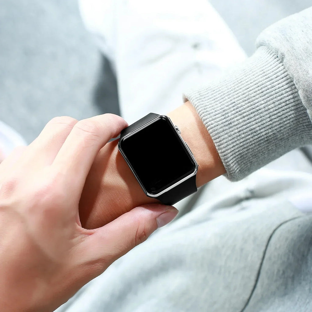 Digitalt Armbåndsur LED Display Silikonerem | Orvado