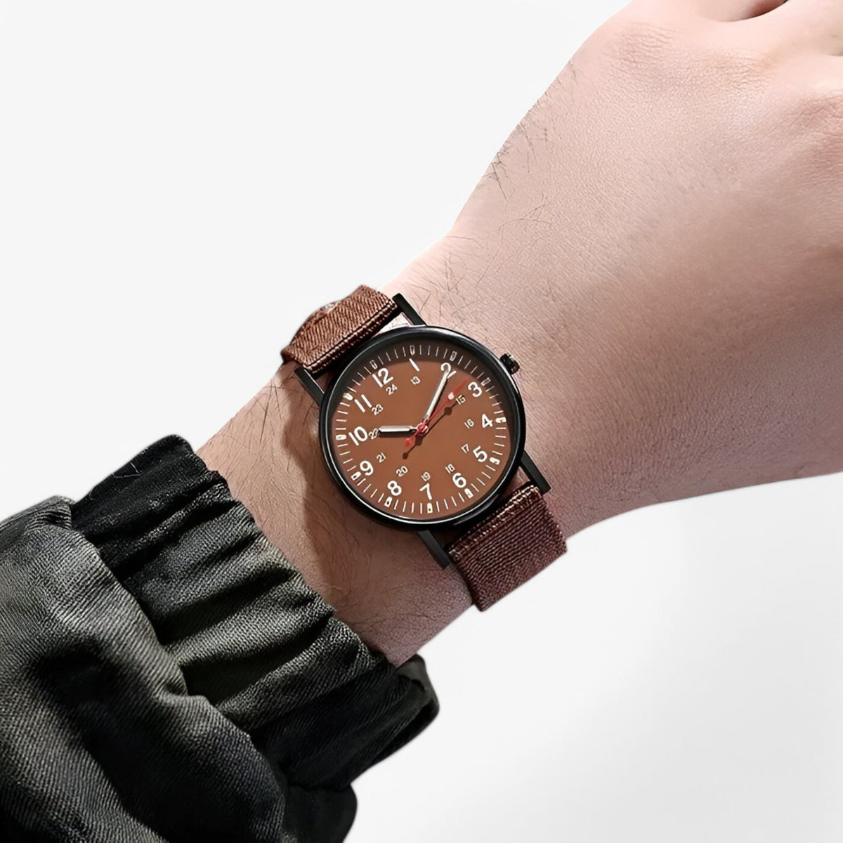 Herreur med analog urskive quartz urværk nylonrem og justerbart spænde | Carlos