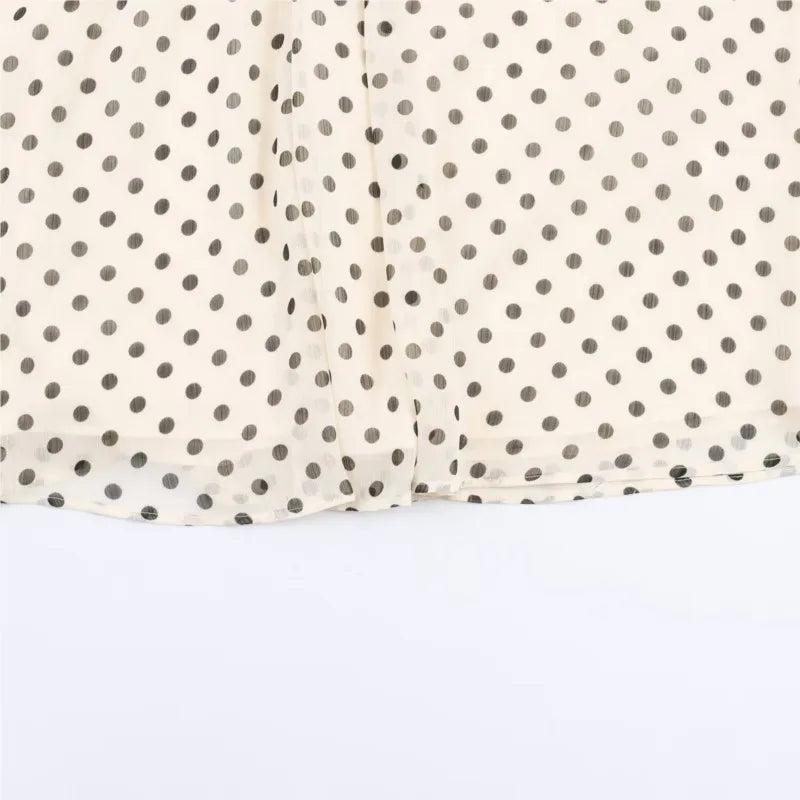 Bluse Polka Dot V-Neck Slim Fit | Elaris