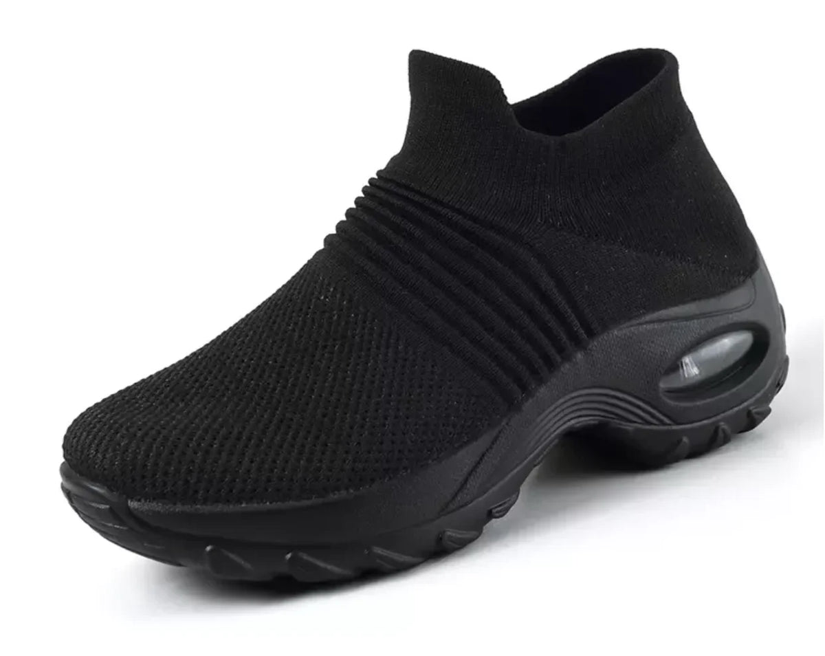Praktiske slip-on damesko i mesh med gummiydersål | Velise