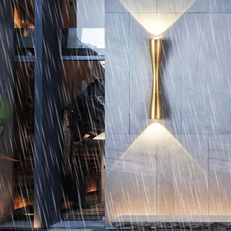 Waterproof Outdoor Wall Light IP66 – Elegant Illumination for Modern Spaces 3