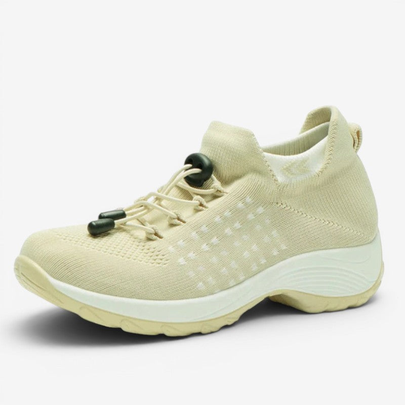 Slip-on damesneakers med mesh og platformssål | Elvara