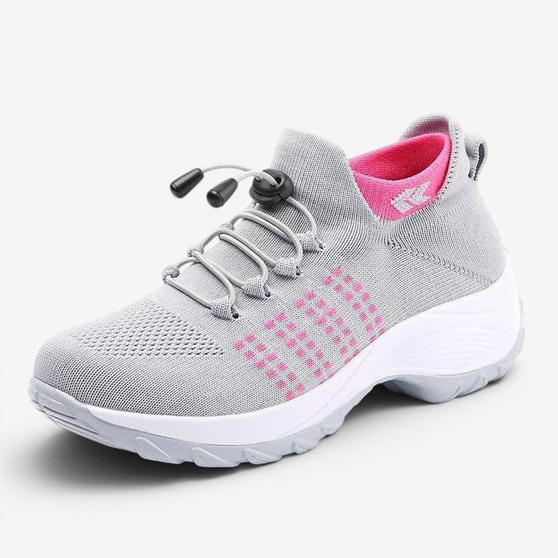 Slip-on damesneakers med mesh og platformssål | Elvara
