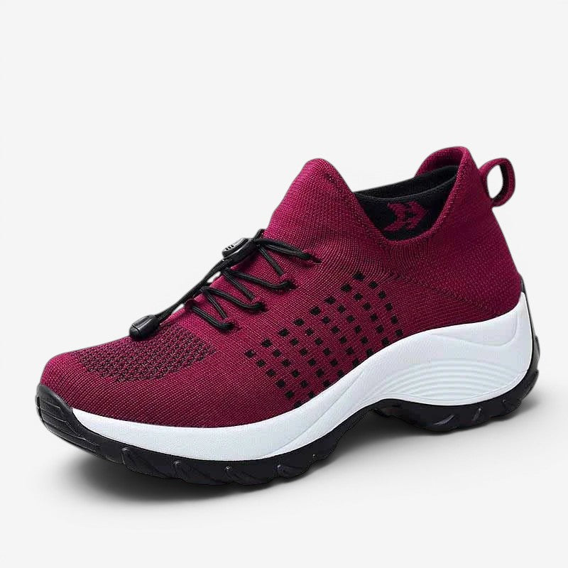 Slip-on damesneakers med mesh og platformssål | Elvara