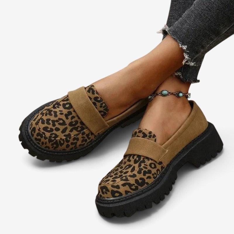 Dame loafers med leopardmønster kraftig plateausål og praktisk slip-on design | Solène