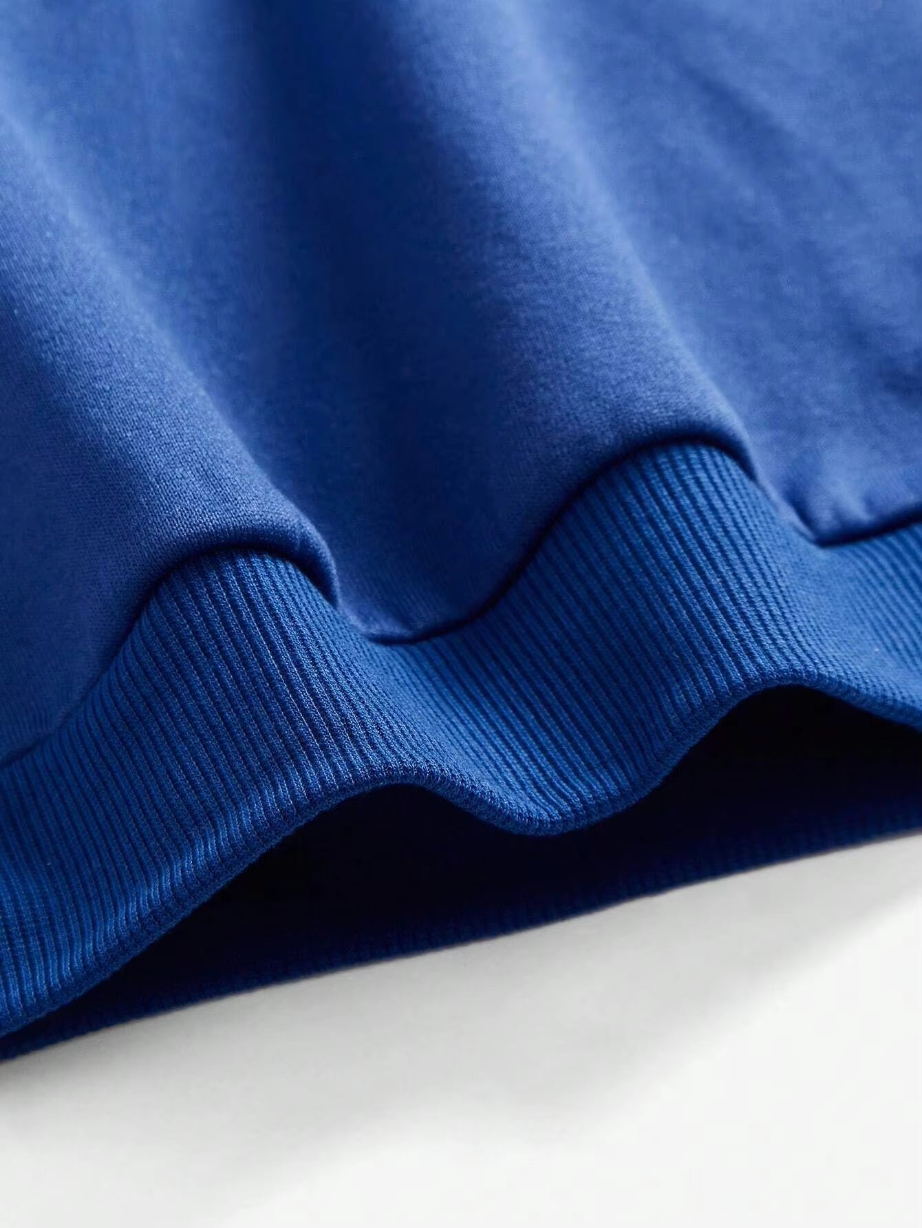 Unisex Hoodie i Fleece med Print – Casual Pullover til Efterår & Vinter