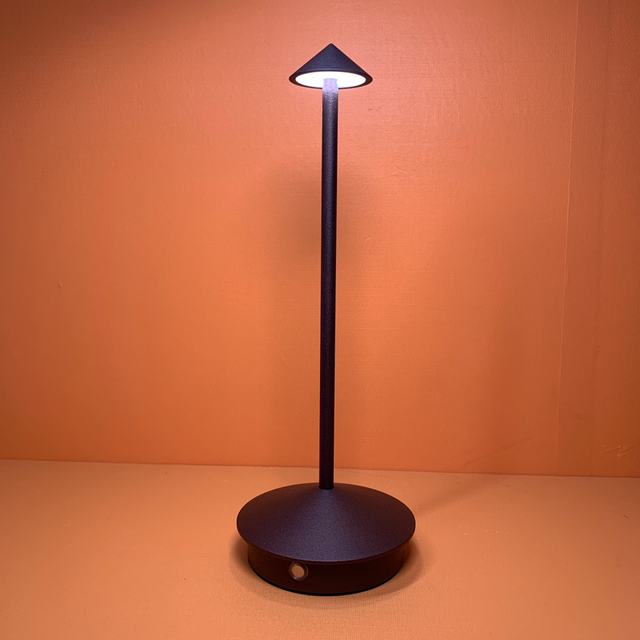 Bordlampe med Touch Dæmpbar Spisebelysning |  Lunavelle