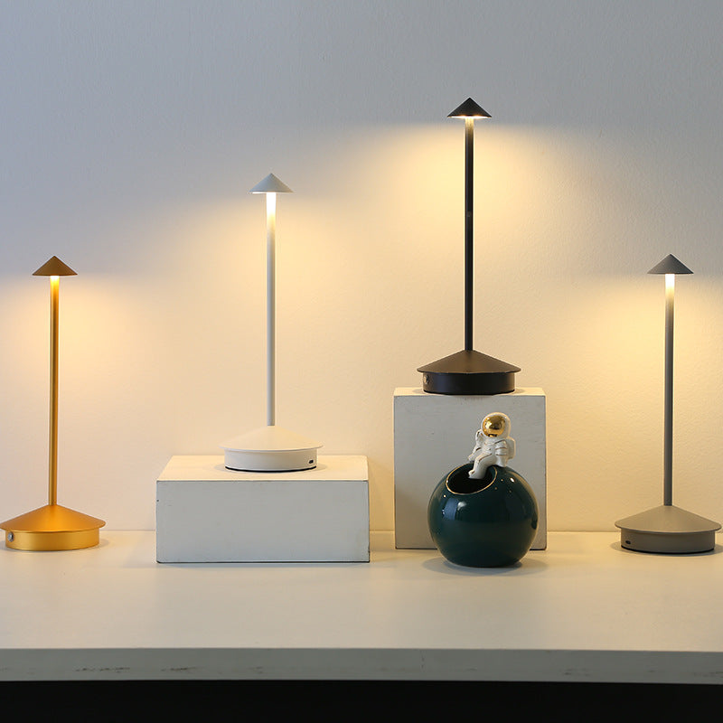 Bordlampe med Touch Dæmpbar Spisebelysning |  Lunavelle