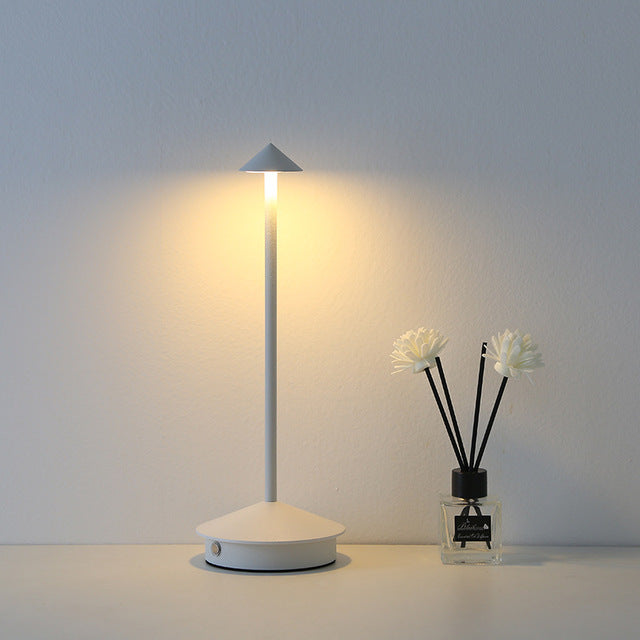 Bordlampe med Touch Dæmpbar Spisebelysning |  Lunavelle