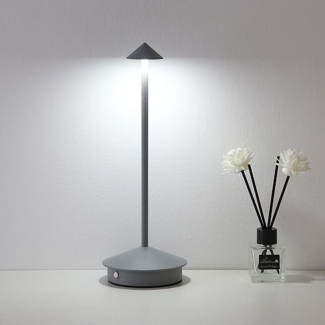Bordlampe med Touch Dæmpbar Spisebelysning |  Lunavelle