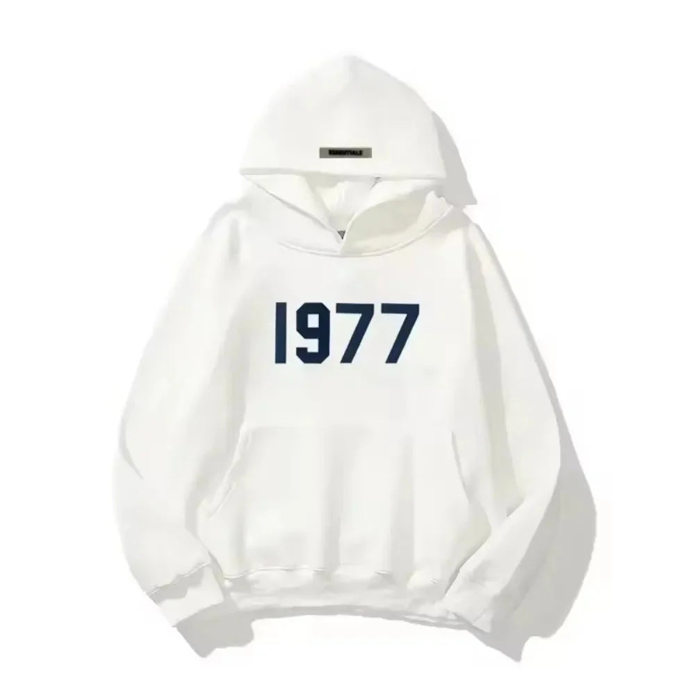 1977 Unisex Hoodie – Oversized Hoodie med Retro Print