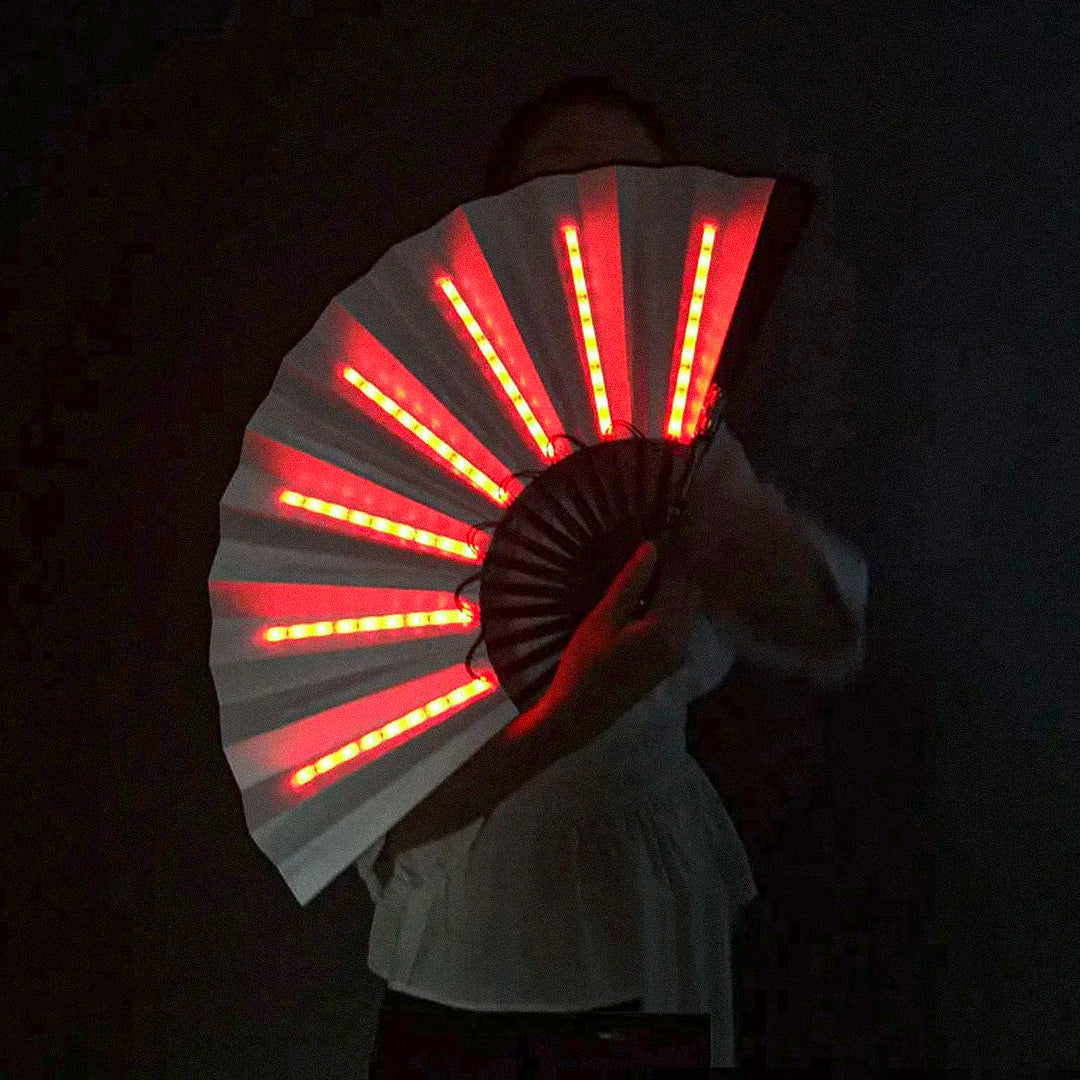 Foldbar håndventilator med LED-lys batteridrift og kompakt design til rejser | Basile