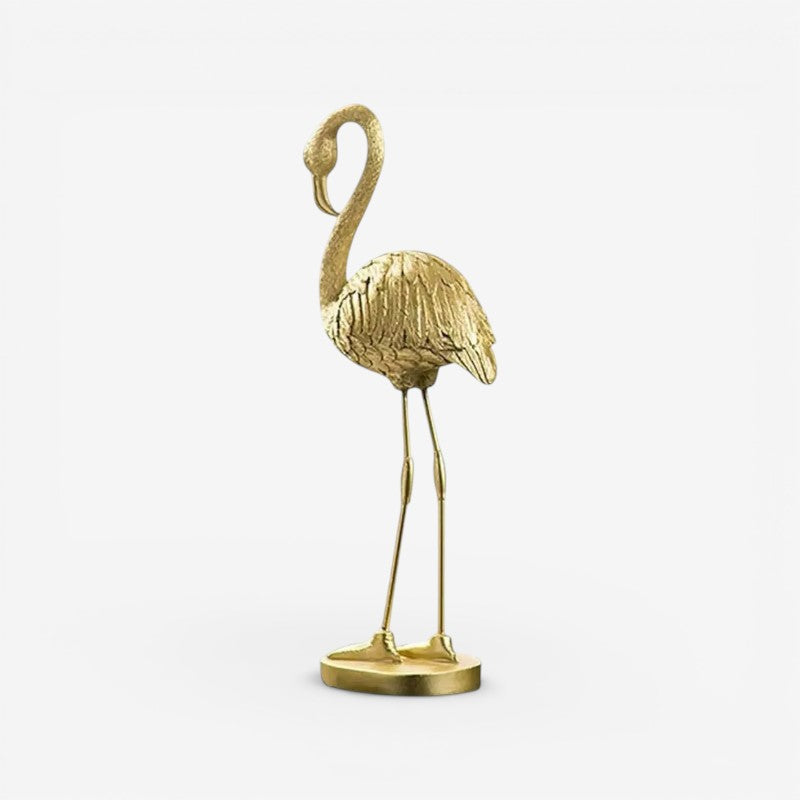 Dekorativ flamingostatue i resin med gylden finish til hjemmet | Émilie